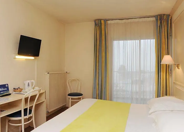 Hotel Beau Rivage 2*