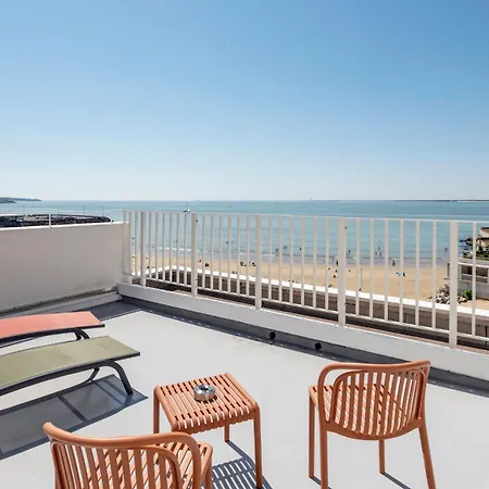 Hotel Kyriad - Royan Plage 2*