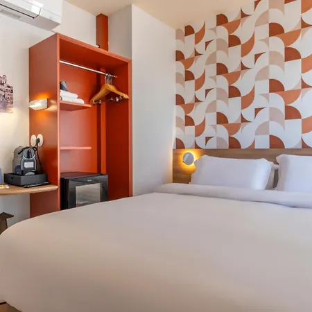 Hotel Kyriad - Royan Plage Royan