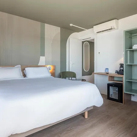 Kyriad - Royan Plage Hotel