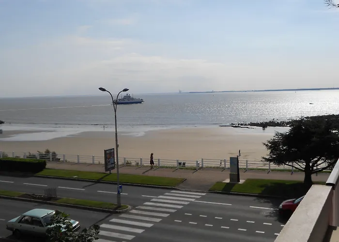 Hotel Beau Rivage 2*